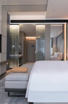 Golden-Tulip-Hotel-scaled